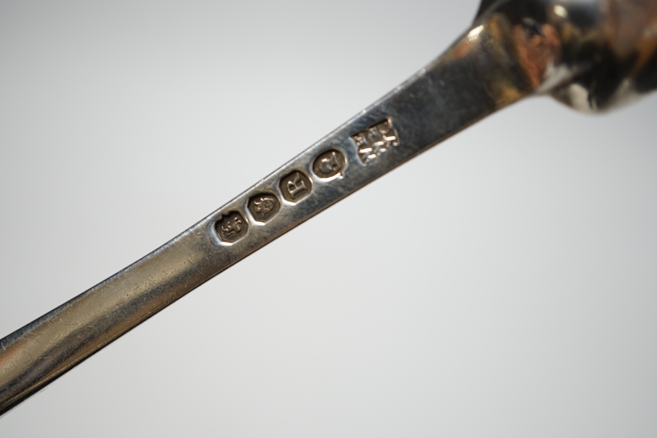 A George III silver marrow scoop, Eley, Fearn & Chawner, London, 1812, 25.2cm.